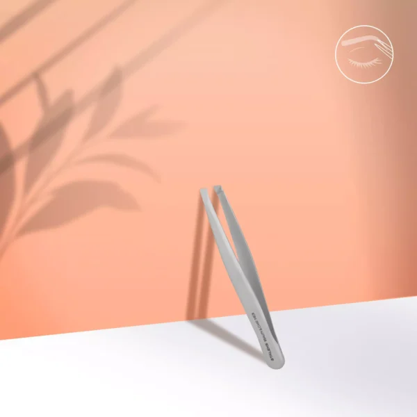 Pęseta do brwi BEAUTY & CARE 10 TYPE 3 (szeroka skośna) Staleks